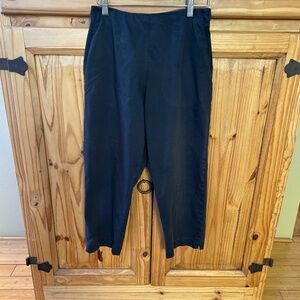 Ex Officio Charcoal Quick Dry Travel Capris Hiking Pants Pockets Side Zip Size 4
